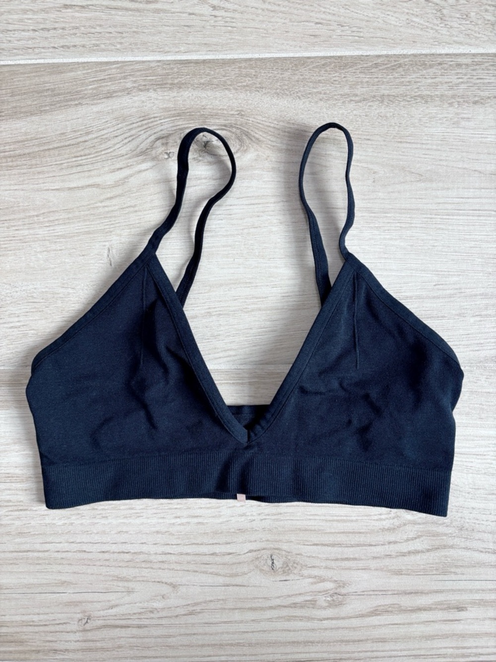 NWOT Lunya Seamless Bare Bralette Bra Black Medium